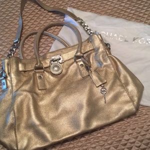 Purse gold metallic leather Miichael Kors